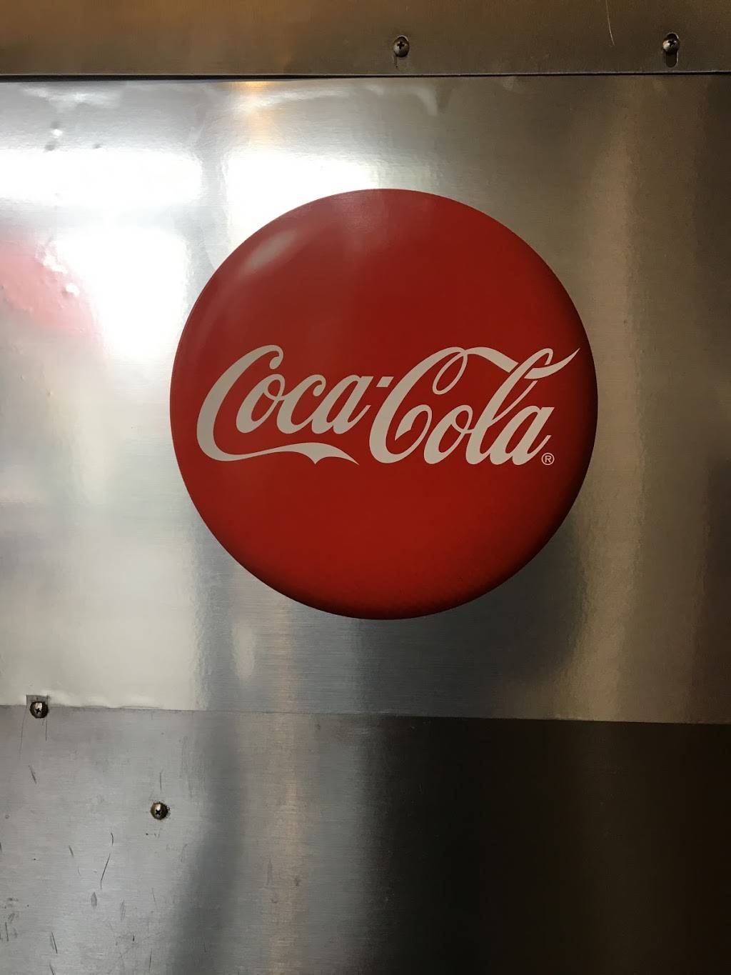 Arbys | restaurant | 1007 SE Everett Mall Way, Everett, WA 98208, USA | 4253478676 OR +1 425-347-8676