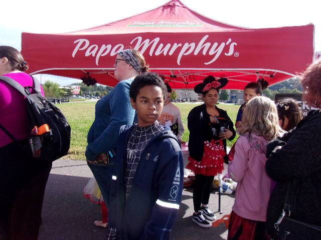 Papa Murphys Take N Bake Pizza | meal takeaway | 6631 Clinton Hwy, Knoxville, TN 37912, USA | 8659472516 OR +1 865-947-2516