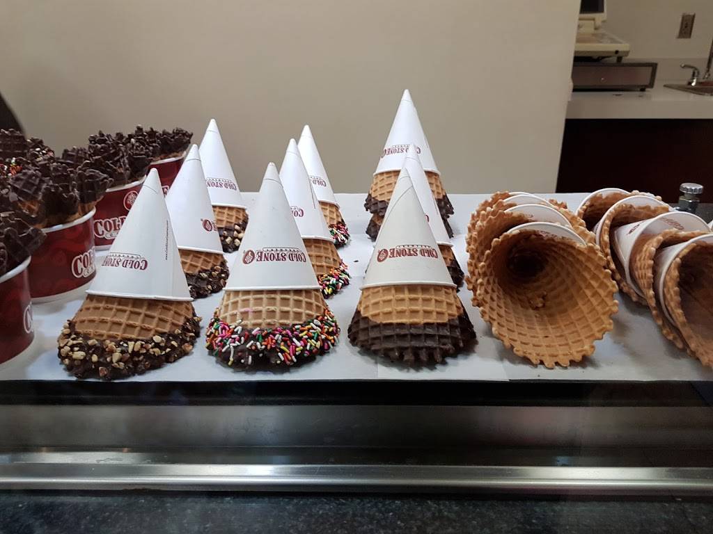 Cold Stone Creamery | cafe | 6801 Hollywood Blvd Ste 319, Hollywood, CA 90028, USA | 3239623199 OR +1 323-962-3199