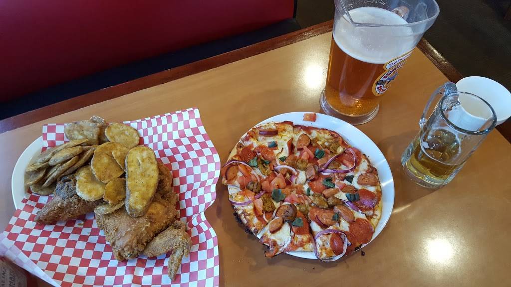 Shakeys Pizza Parlor | restaurant | 2520 S Azusa Ave, West Covina, CA 91792, USA | 6265814646 OR +1 626-581-4646