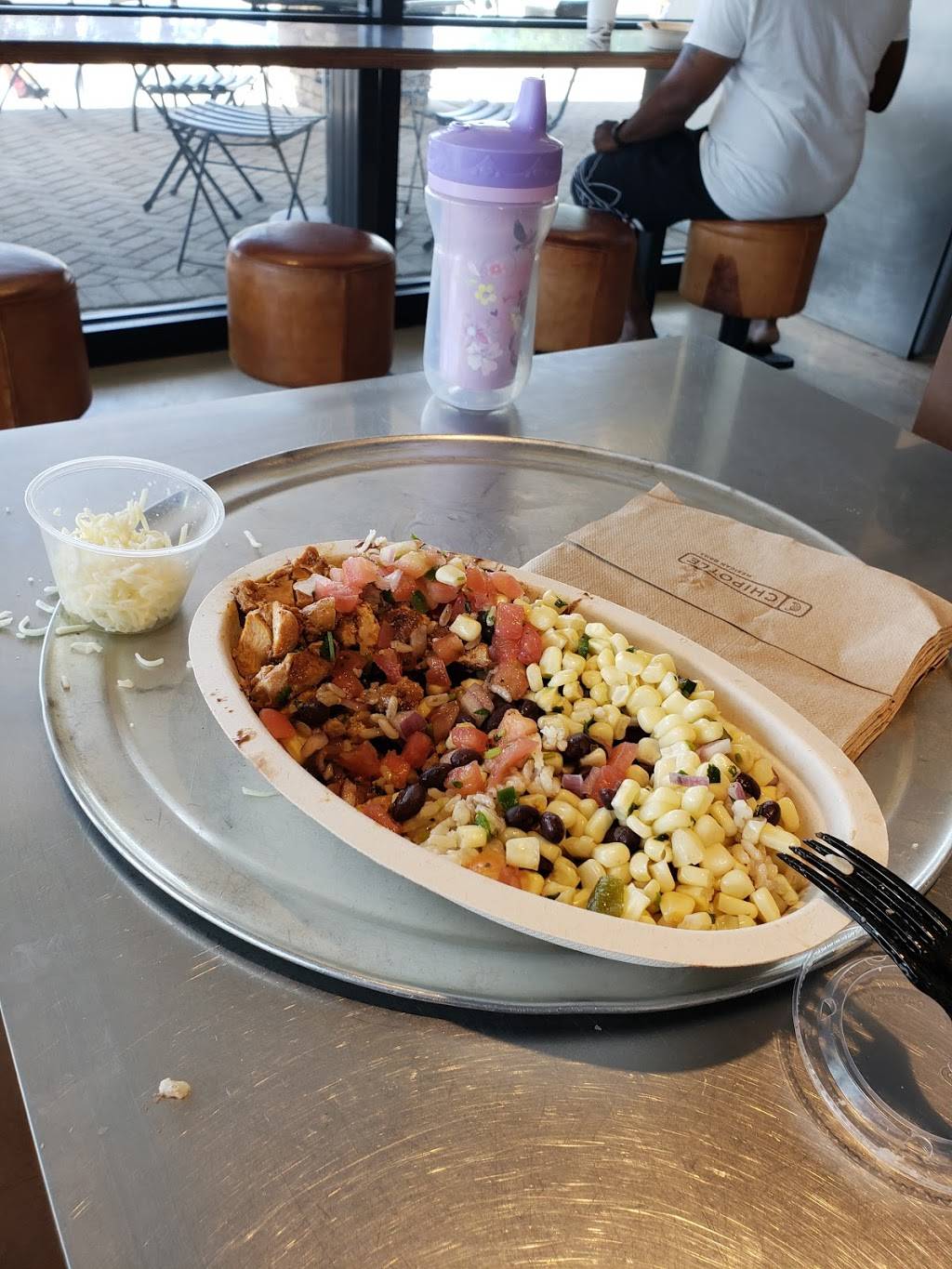 Chipotle Mexican Grill | restaurant | 5796 S University Dr Ste 103, Davie, FL 33328, USA | 9546890559 OR +1 954-689-0559