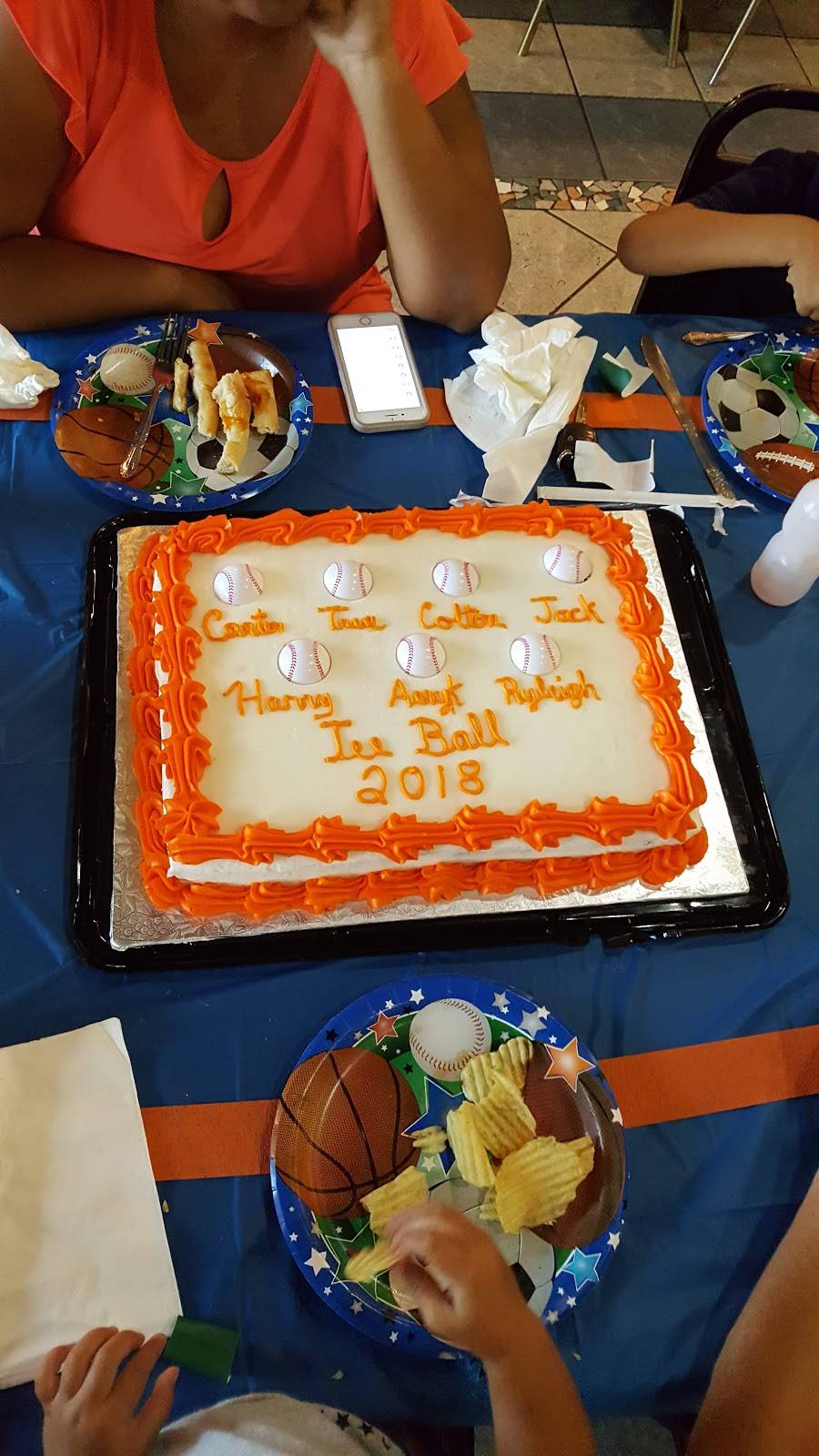 Pinos Pizza | restaurant | 365 King St, Keysville, VA 23947, USA | 4347360072 OR +1 434-736-0072