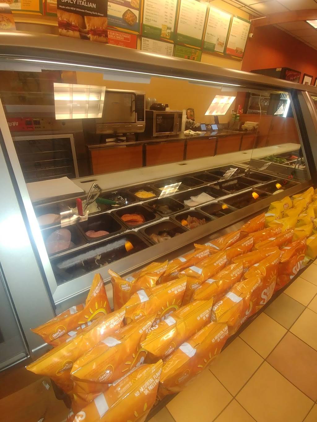 Subway | restaurant | 1556 W Gray St A, Houston, TX 77019, USA | 2819742016 OR +1 281-974-2016