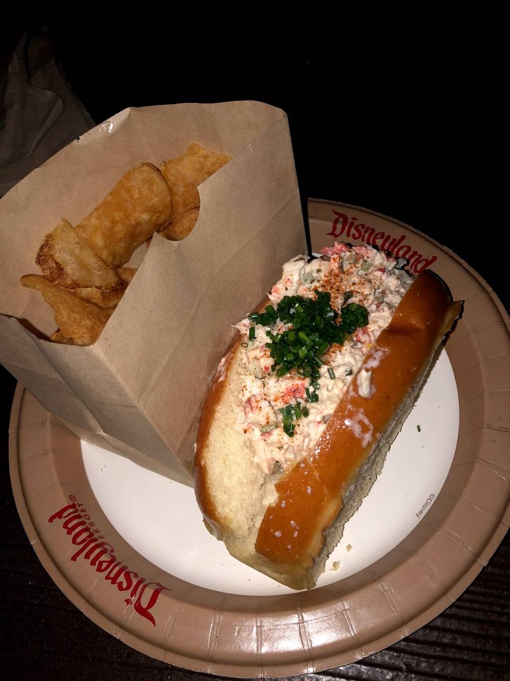 Harbour Galley | restaurant | Disneyland Park, Anaheim, CA 92802, USA | 7147813463 OR +1 714-781-3463