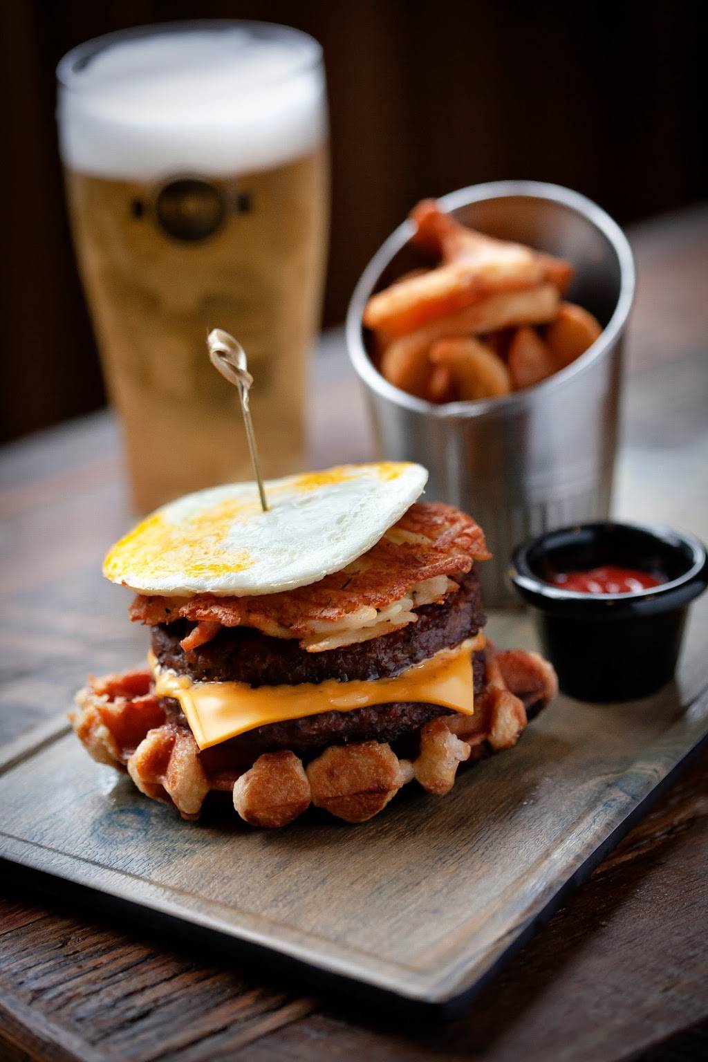 Dogwood Social House | restaurant | 80 S Plaza Way, Cape Girardeau, MO 63703, USA | 5738371260 OR +1 573-837-1260