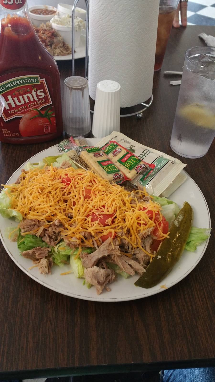 Hog Heaven | restaurant | 1320 Shelby Dr, Dyersburg, TN 38024, USA | 7312851544 OR +1 731-285-1544