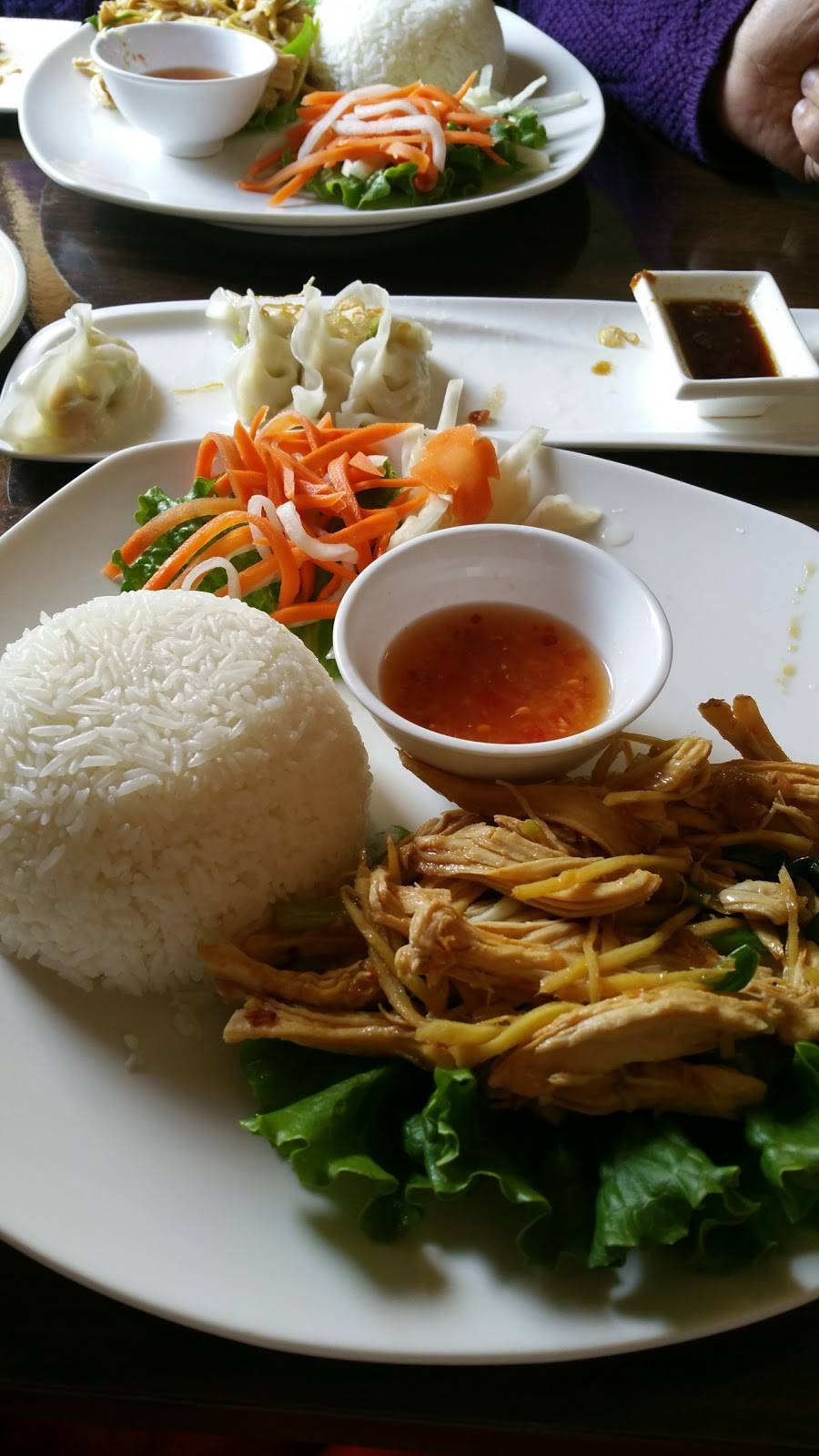 IPho Vietnamese Cuisine | restaurant | 152-154 Main St, New Paltz, NY 12561, USA | 8452550555 OR +1 845-255-0555