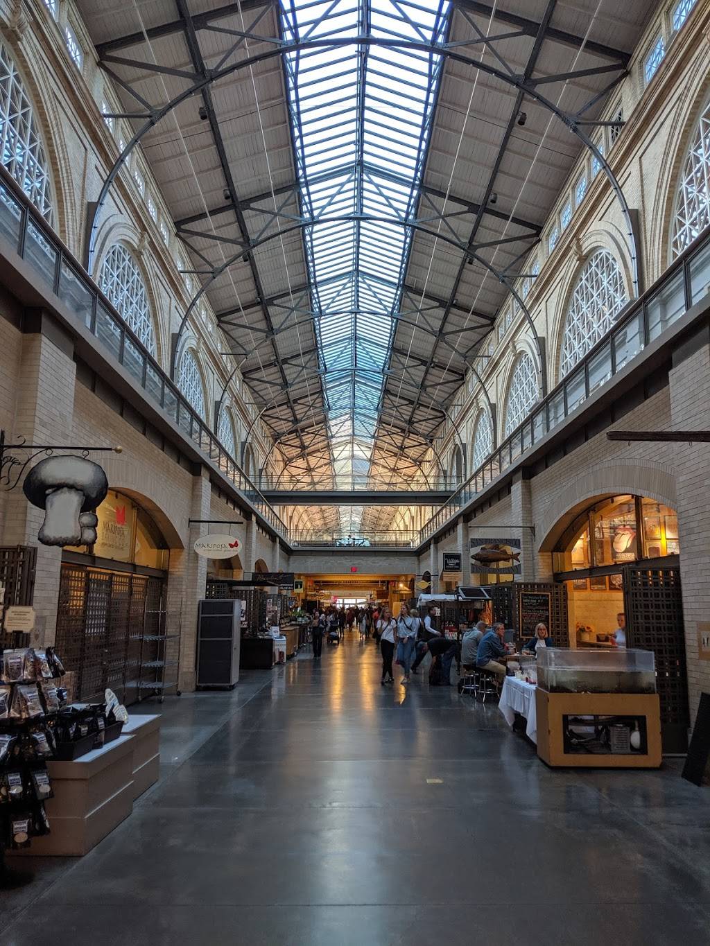 Una Mas Mexican Grill | restaurant | FOOD COURT, One Market Plaza, San Francisco, CA 94105, USA | 4157570305 OR +1 415-757-0305