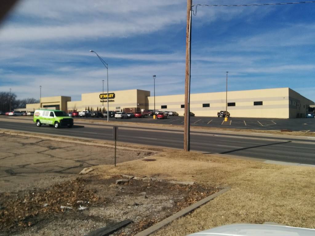 Taco Johns | restaurant | 4700 Vine St, Lincoln, NE 68503, USA | 4024663950 OR +1 402-466-3950