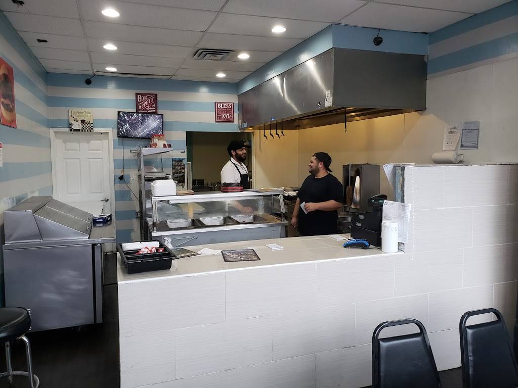 The Halal Burger | restaurant | 6234 N California Ave, Chicago, IL 60659, USA | 7738566663 OR +1 773-856-6663