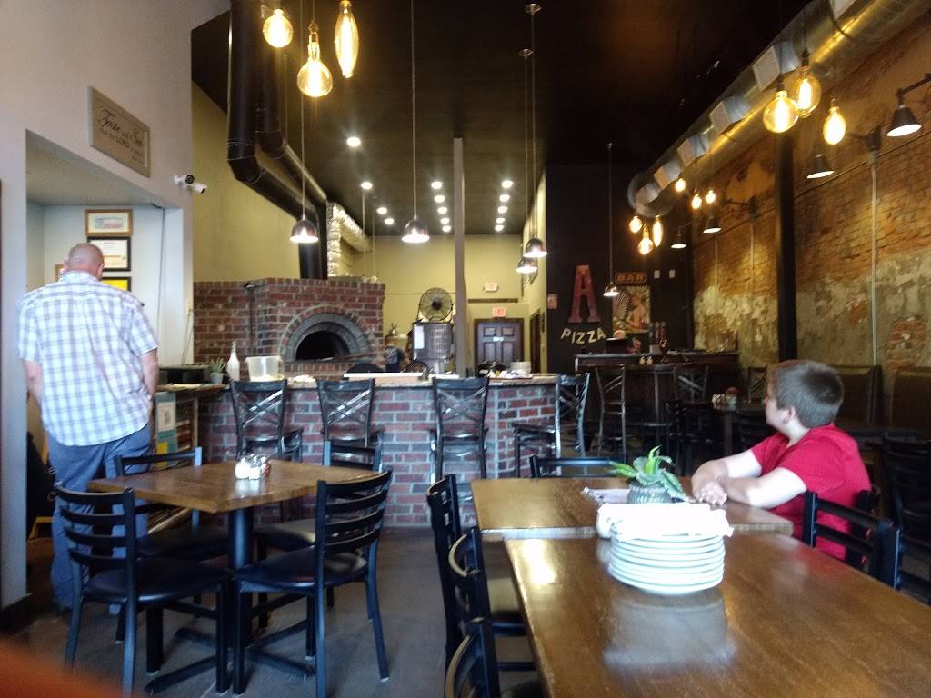 Arturos Wood Fired Pizza Gallery | meal takeaway | 221 Main St, Sulphur Springs, TX 75482, USA | 9039511444 OR +1 903-951-1444