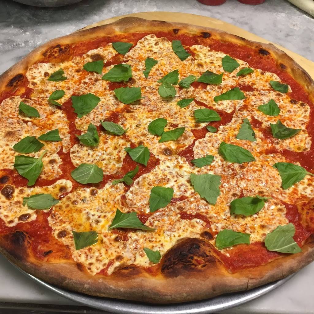 Ippolitos Cucina Italiana and Pizzeria | restaurant | 700 NJ-70, Lakewood, NJ 08701, USA | 7323630103 OR +1 732-363-0103