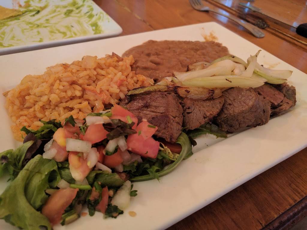 Pablos Mexican Cuisine | restaurant | 12 N 2nd St, Fernandina Beach, FL 32034, USA | 9042610049 OR +1 904-261-0049