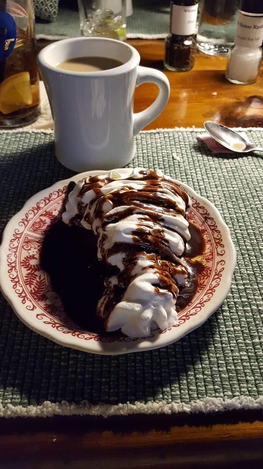 The Whitman House Restaurant | restaurant | 5 Great Hollow Rd, North Truro, MA 02652, USA | 5084871740 OR +1 508-487-1740