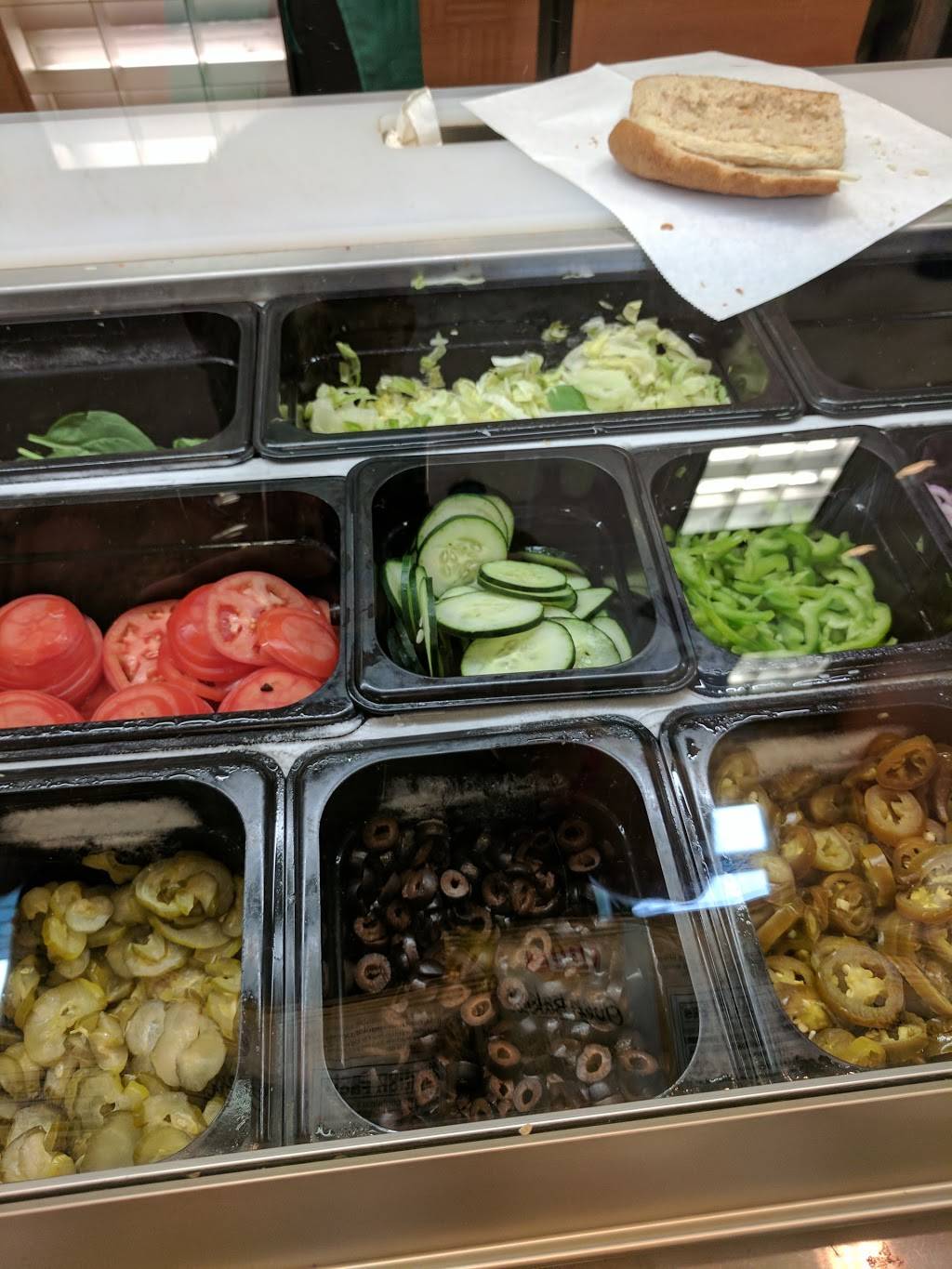 Subway | restaurant | 2790 East Thompson Boulevard Suite A Plaza, Ventura, CA 93003, USA | 8056520196 OR +1 805-652-0196