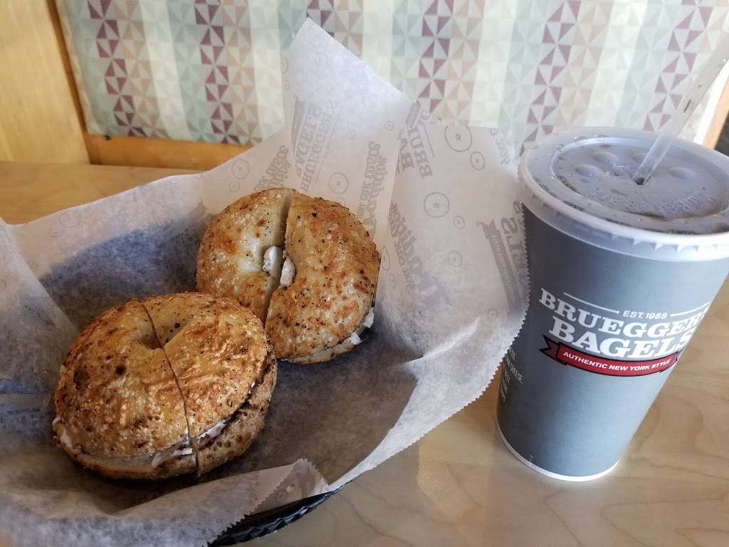 Brueggers Bagels | bakery | 9641 Anderson Lakes Pkwy, Eden Prairie, MN 55344, USA | 9528299532 OR +1 952-829-9532