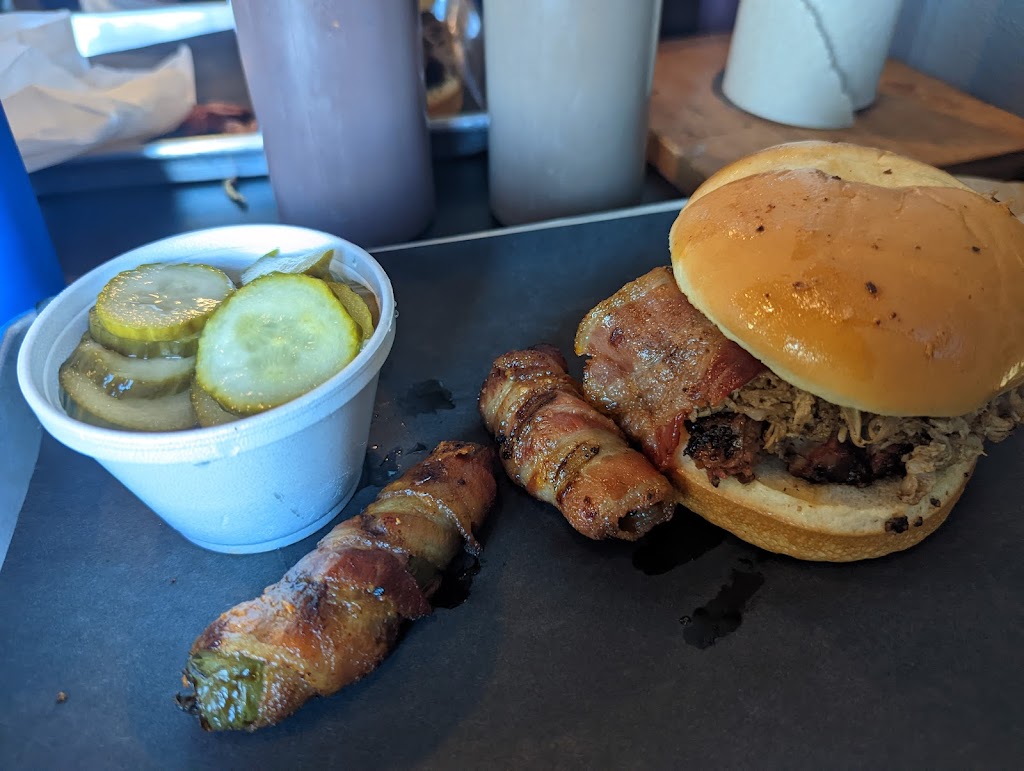 Porters Real Barbecue | restaurant | 1092 George Washington Way, Richland, WA 99352, USA | 5099429590702 OR +1 509-942-9590 ext. 702