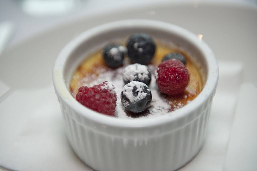 Alioli Ristorante | meal delivery | 350 Burnhamthorpe Rd W, Mississauga, ON L5B 3J1, Canada | 9052811122 OR +1 905-281-1122