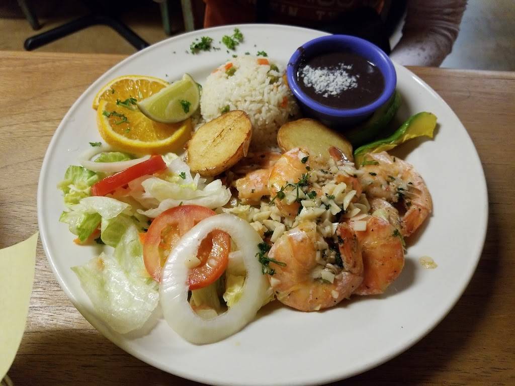 Restaurante Amalias | restaurant | 11541 Sherman Way, North Hollywood, CA 91605, USA | 8185034511 OR +1 818-503-4511