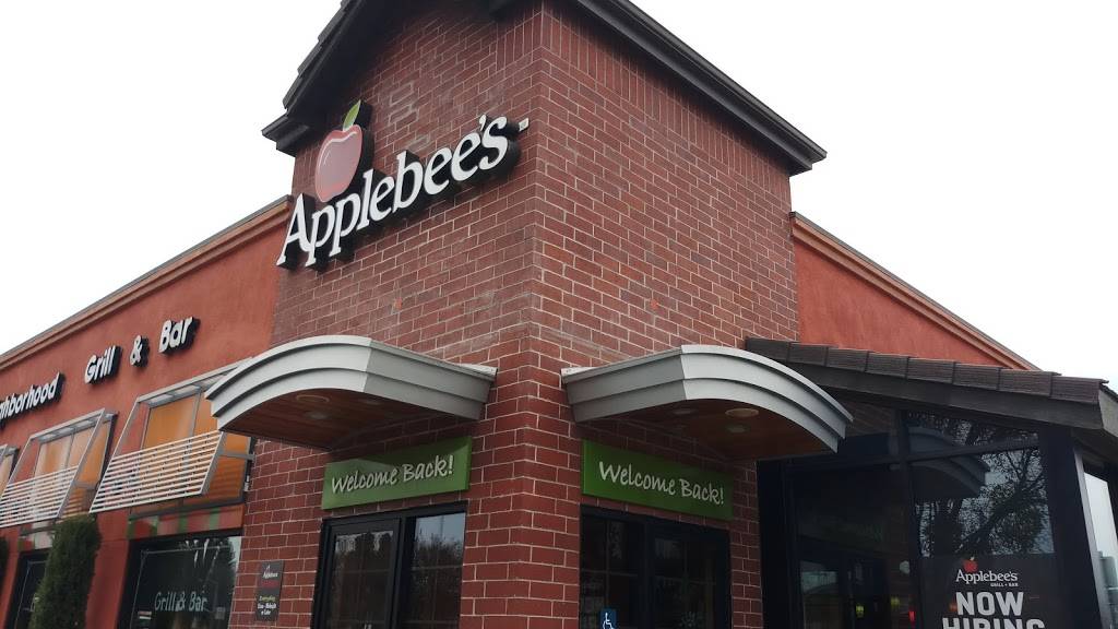 Applebees Grill + Bar | restaurant | 160 Nut Tree Pkwy, Vacaville, CA 95687, USA | 7074521167 OR +1 707-452-1167