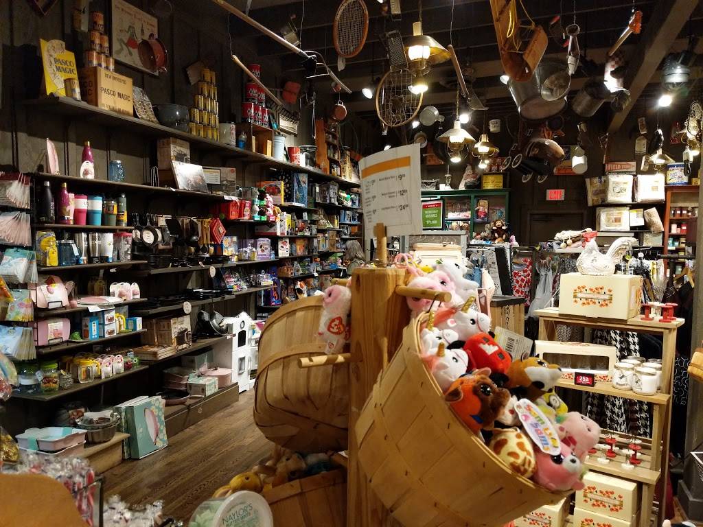 Cracker Barrel Old Country Store | restaurant | 2151 54th Ave N, St. Petersburg, FL 33714, USA | 7275260031 OR +1 727-526-0031