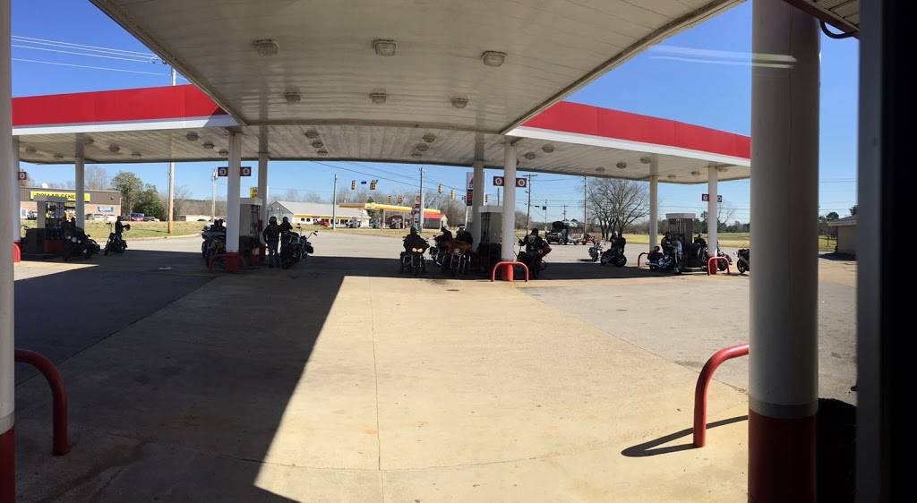 Kays Country Corner | meal takeaway | 1905 W Gaines St, Lawrenceburg, TN 38464, USA | 9317623425 OR +1 931-762-3425