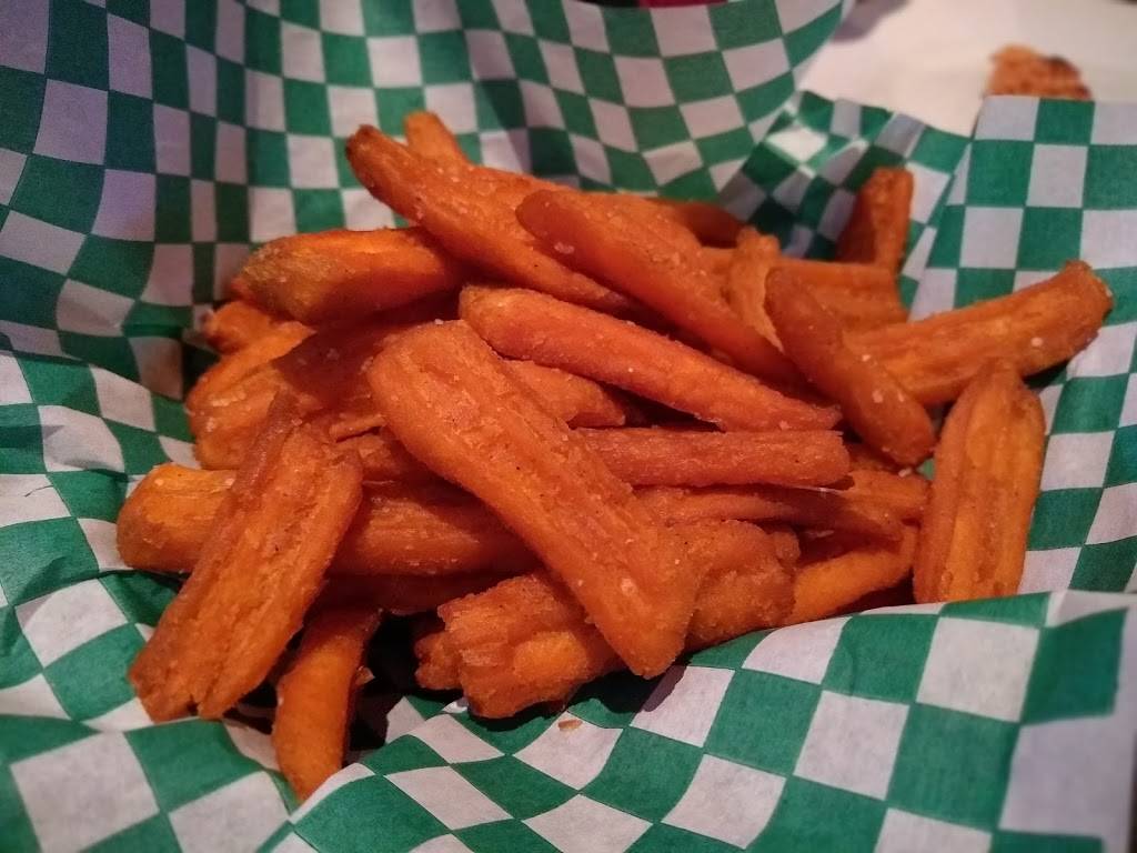 Rock N’ Coal Pizza | restaurant | 1 Milliston Rd, Millis, MA 02054, USA | 5083764000 OR +1 508-376-4000