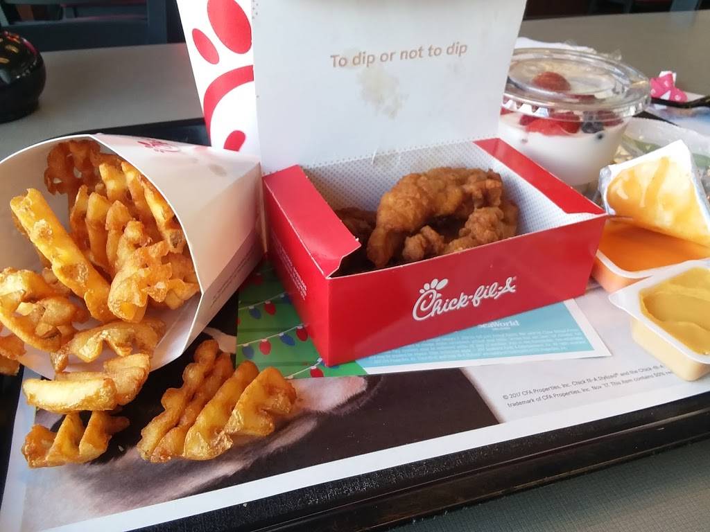 Chick-fil-A | restaurant | 700 S Orlando Ave, Winter Park, FL 32789, USA | 4076222445 OR +1 407-622-2445