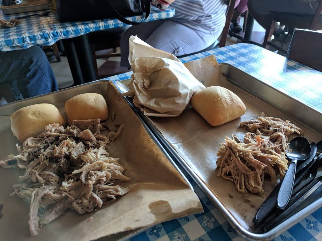 Dickeys Barbecue Pit | restaurant | 27949 Greenspot Rd, Highland, CA 92346, USA | 9098622000 OR +1 909-862-2000