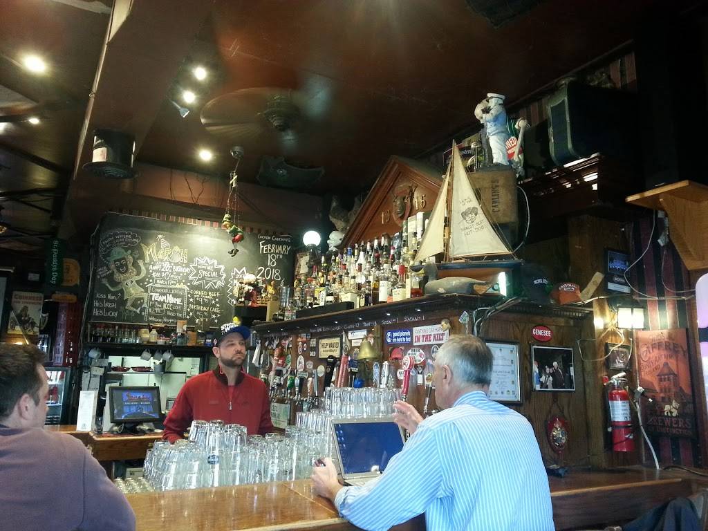 Kilt and Clover | restaurant | 17 Lock St, St. Catharines, ON L2N 5B6, Canada | 9056468917 OR +1 905-646-8917