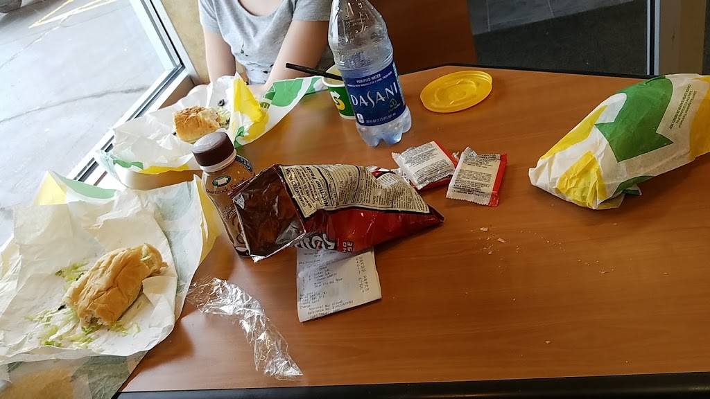 Subway | restaurant | 10940 W Capitol Dr, Wauwatosa, WI 53222, USA | 4144553004 OR +1 414-455-3004