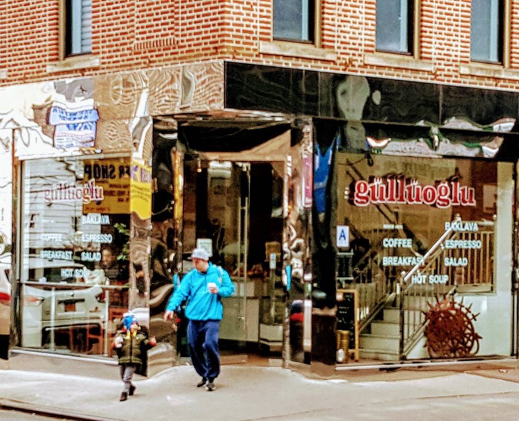Brighton Güllüoglu Baklava Cafe | cafe | 239 Brighton Beach Ave, Brooklyn, NY 11235, USA | 3475776150 OR +1 347-577-6150