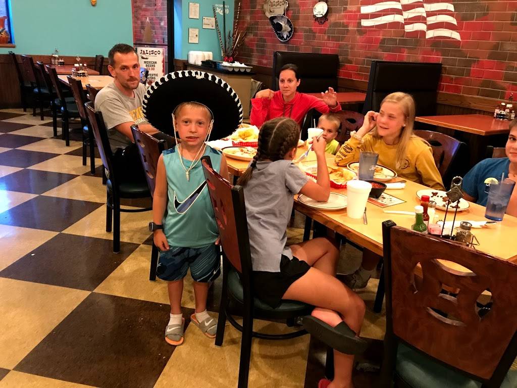 Jalisco Mexican Restaurant | restaurant | 425 West US-30, Carroll, IA 51401, USA | 7127752524 OR +1 712-775-2524