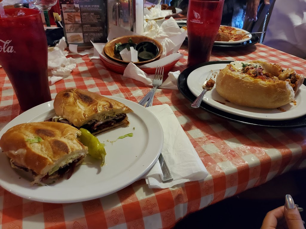 Coliannos Italian Restaurant | restaurant | 2200 AZ-95, Bullhead City, AZ 86442, USA | 9287587104 OR +1 928-758-7104