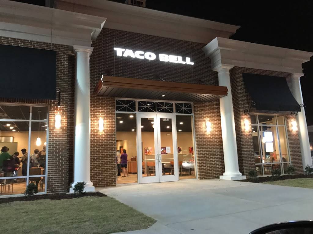 Taco Bell | meal takeaway | 1853 Main St, Madison, MS 39110, USA | 6016050933 OR +1 601-605-0933