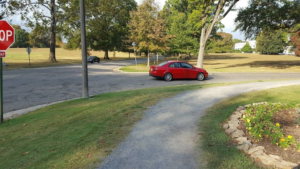 The Links at Overton Park | restaurant | 2080 Poplar Ave, Memphis, TN 38104, USA | 9017259905 OR +1 901-725-9905