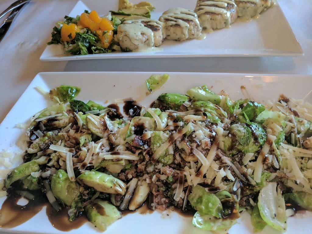 Twisted Fish Steakhouse and Sports Lounge | restaurant | 311 Broadway St, Seaside, OR 97138, USA | 5037383467 OR +1 503-738-3467