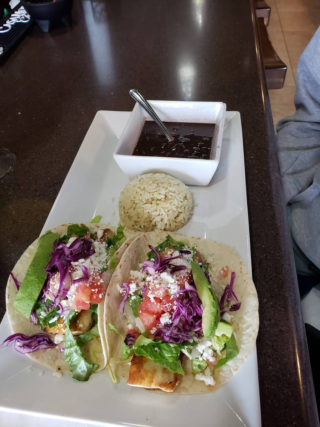 El Molcajete Cocina Mexicana | restaurant | 2976 S Ridgewood Ave, Edgewater, FL 32141, USA | 3864105840 OR +1 386-410-5840