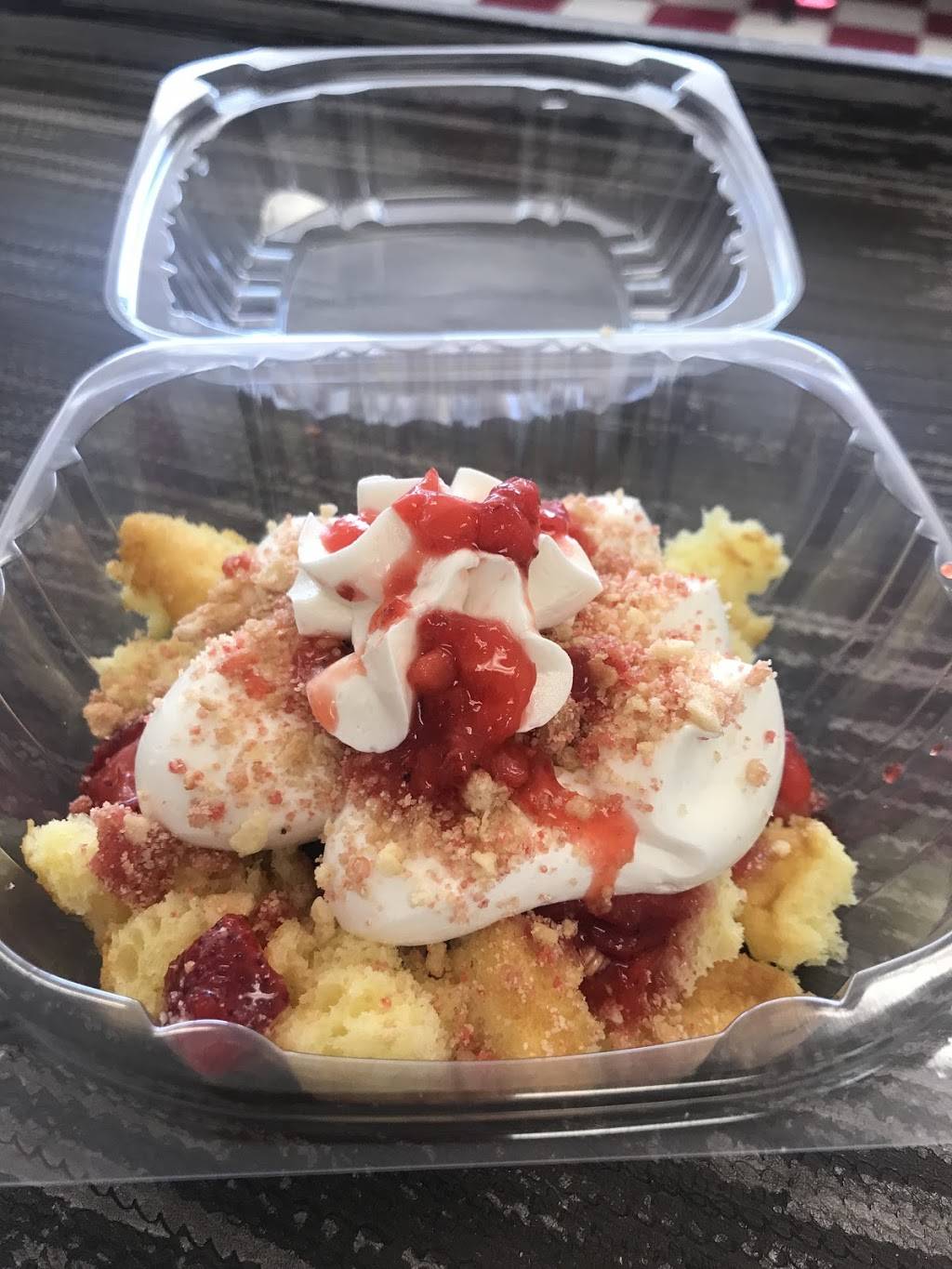 Insane Sausages | restaurant | 2255 LA-109, Vinton, LA 70668, USA | 3374090313 OR +1 337-409-0313