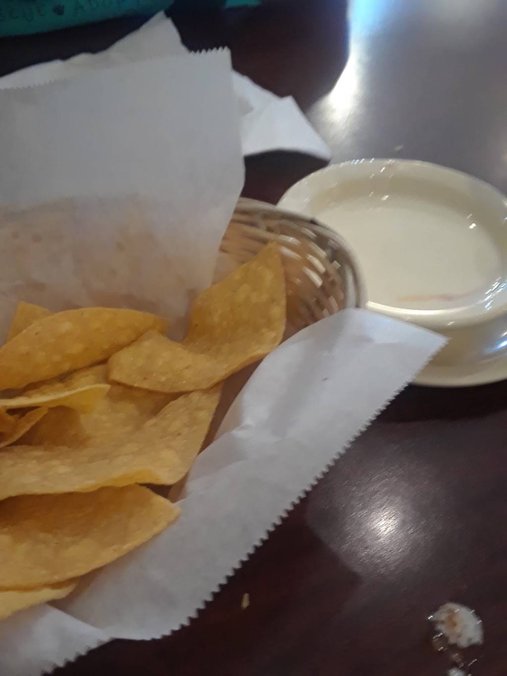 El Chile Poblano Restaurant | restaurant | 1511 IN-37, Elwood, IN 46036, USA | 7655579660 OR +1 765-557-9660