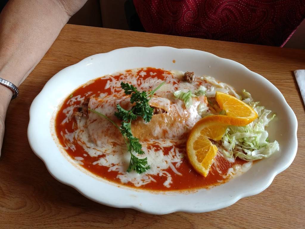 Sions Mexican Restaurant | restaurant | 235 N Sepulveda Blvd, Manhattan Beach, CA 90266, USA | 3103724504 OR +1 310-372-4504