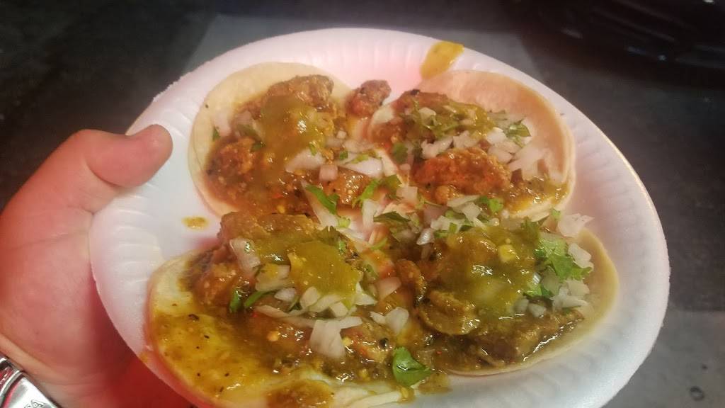 Tacos Al Vapor El Canelo | restaurant | 6168 Whittier Blvd, East Los Angeles, CA 90022, USA | 5624673000 OR +1 562-467-3000