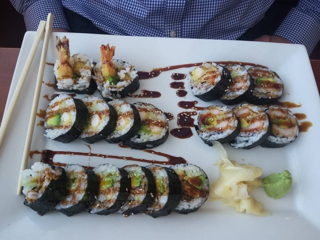 Wang & King Asian Cafe | restaurant | 10720 S Tryon St, Charlotte, NC 28273, USA | 7045883080 OR +1 704-588-3080