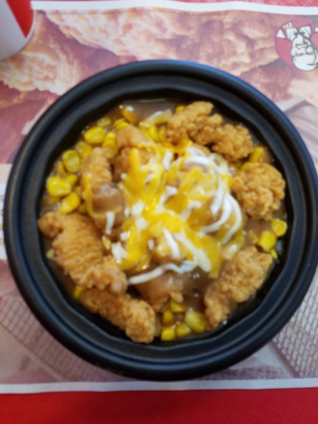 KFC | restaurant | 102 W McCoy Blvd, Tomah, WI 54660, USA | 6083724029 OR +1 608-372-4029