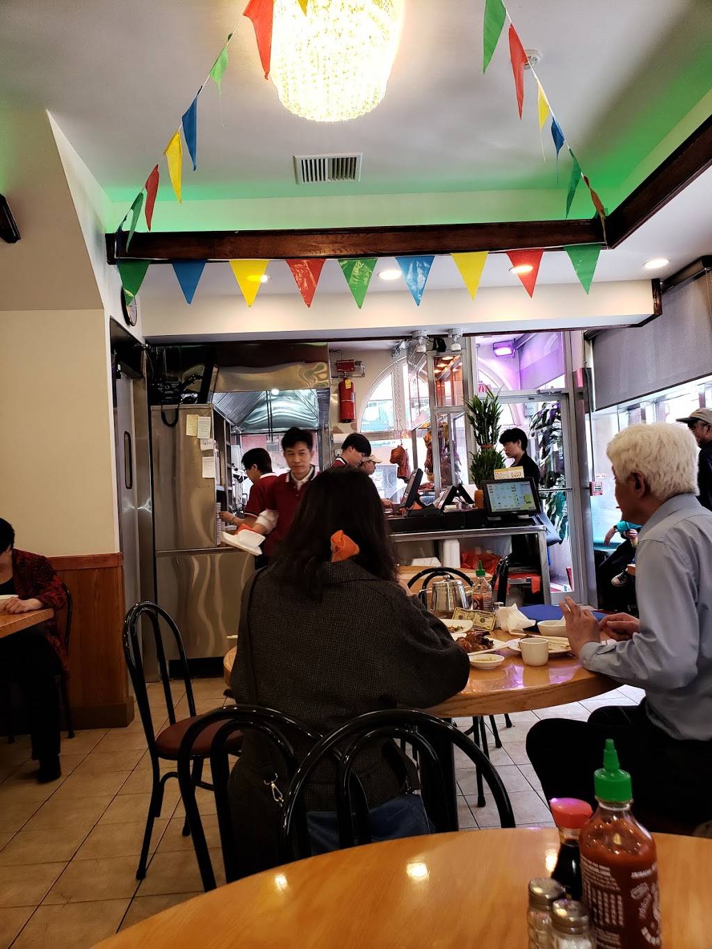 Canto House 嘉旺大饭店 | meal takeaway | 941 Race St, Philadelphia, PA 19107, USA | 2678818880 OR +1 267-881-8880