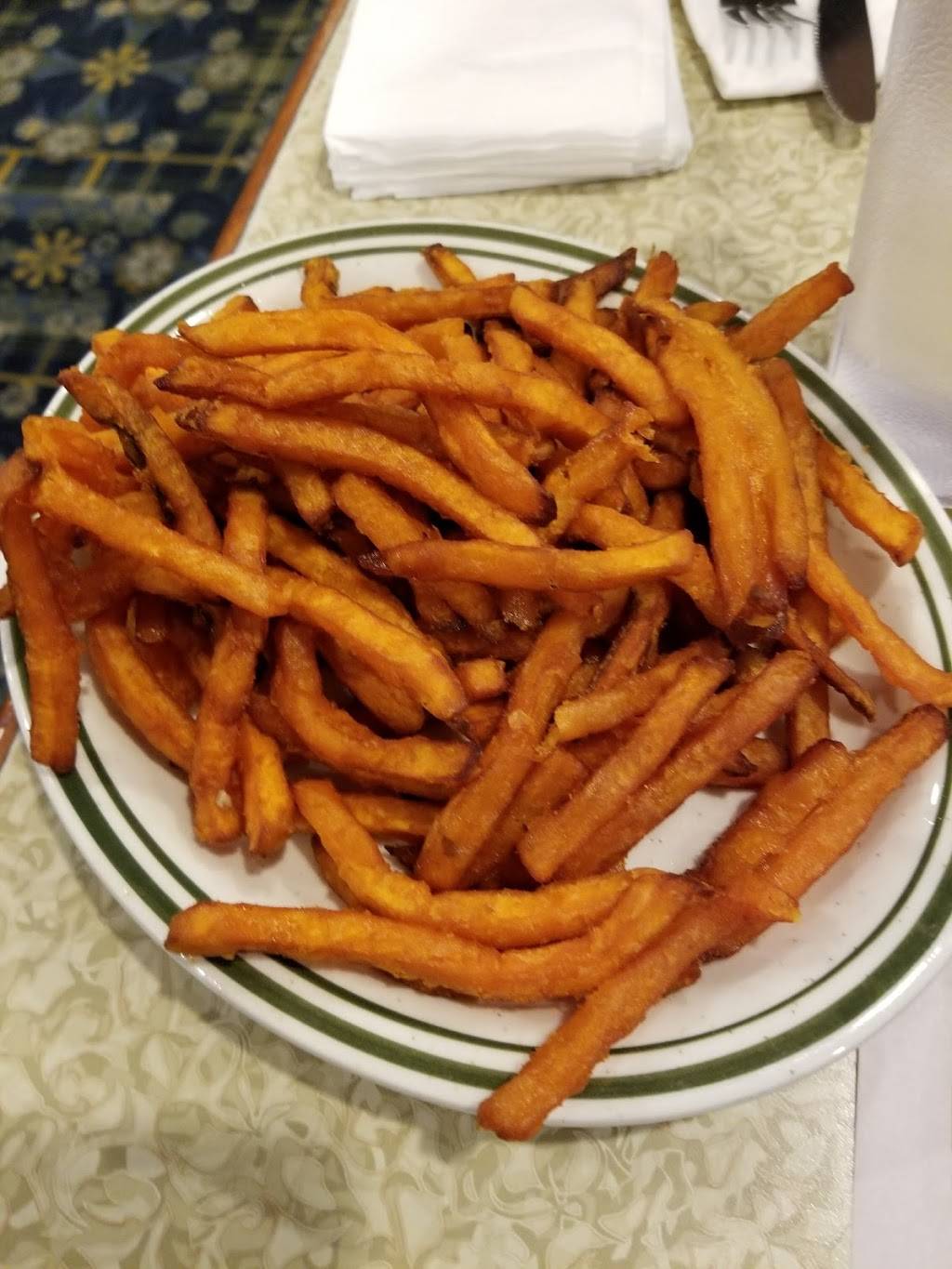 Mikes Place | restaurant | 4677 Hylan Blvd, Staten Island, NY 10312, USA | 7189849479 OR +1 718-984-9479