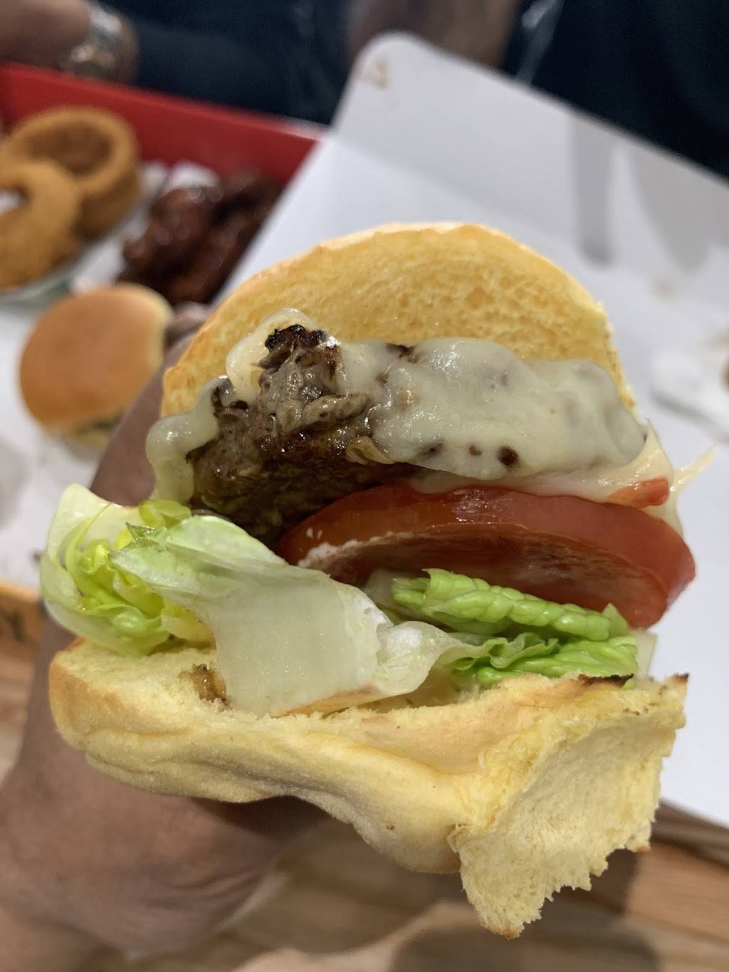 Burgerim Gourmet Burgers | restaurant | 30270 Woodward Ave, Royal Oak, MI 48073, USA | 2489653196 OR +1 248-965-3196