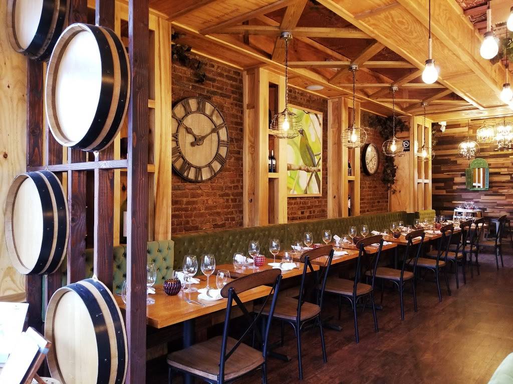 Addictive Wine and Tapas | restaurant | 87-01 Northern Blvd, Jackson Heights, NY 11372, USA | 3478320951 OR +1 347-832-0951