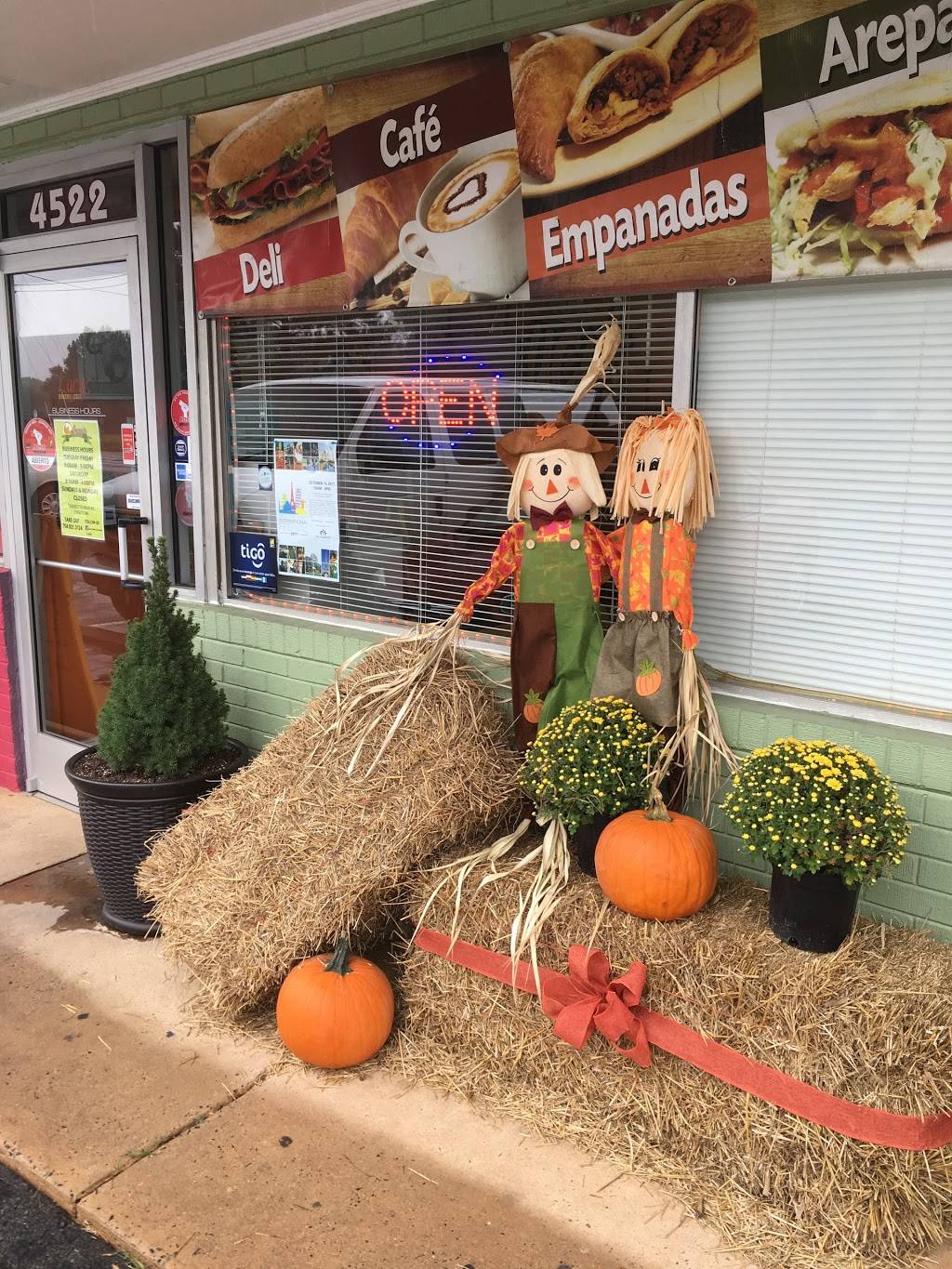 Lucys Bake & Deli | restaurant | 4522 Potter Rd, Stallings, NC 28104, USA | 7048213124 OR +1 704-821-3124