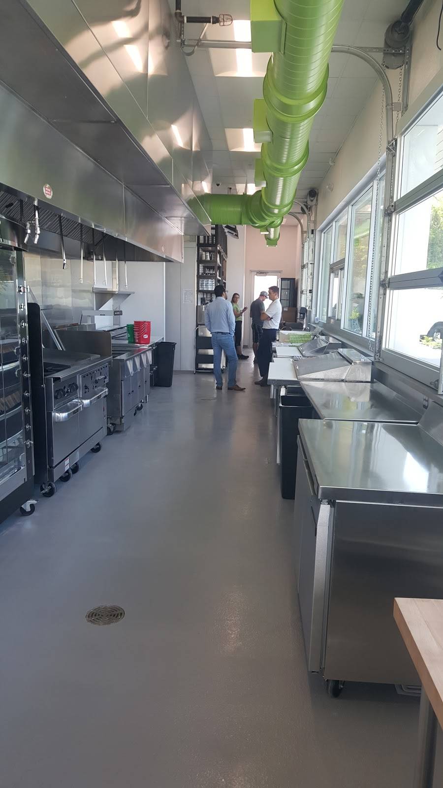 Lake Park Diner | restaurant | 944 7th Ave N, Naples, FL 34102, USA | 2392286351 OR +1 239-228-6351